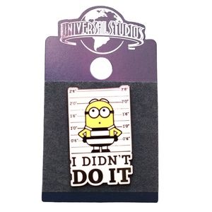 Universal Studios Despicable Me Minion I Didn't Do It Pin